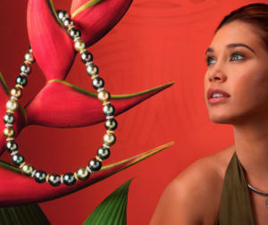 Tahitian pearl necklace