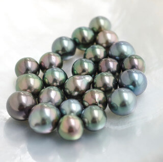 Queen of pearls