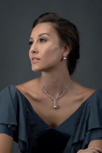 Tahitian Pearl necklace in 18 karats white gold, pink sapphires and diamonds